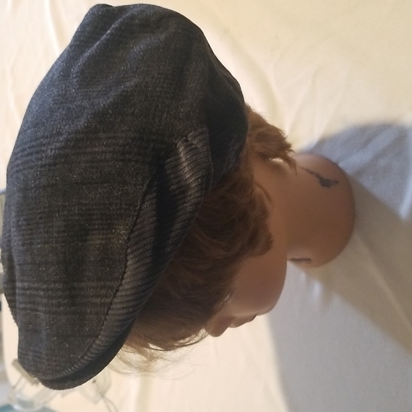 Madd Hatter Beret Hat - Picture 2 of 6